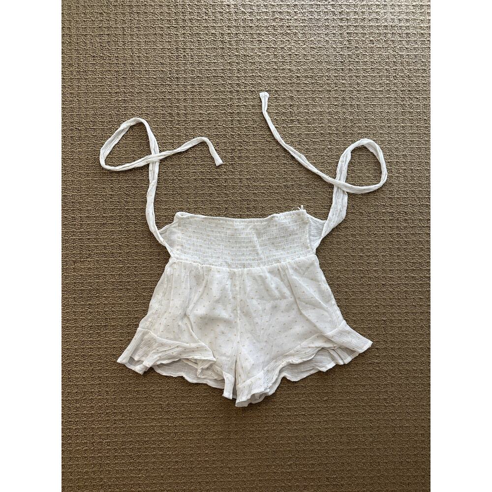 Bacio White Flowy Shorts with Yellow Polka Dots – Size M